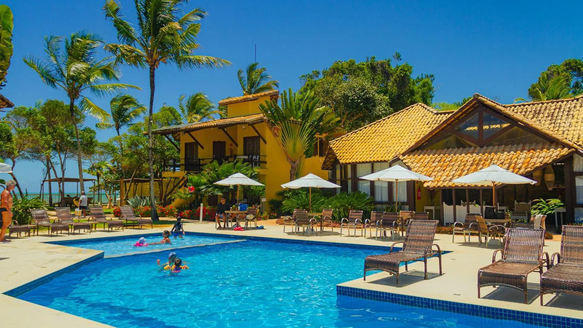 Arraial Bangalo Praia Hotel Porto Seguro 4*,