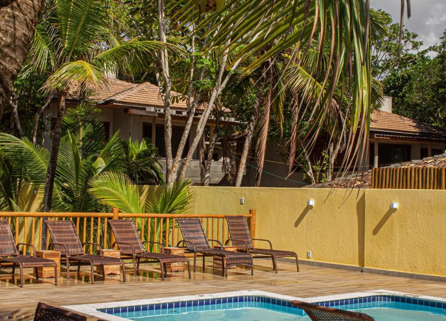 ****  Arraial Bangalo Praia Hotel Порту-Сегуру Бразилия