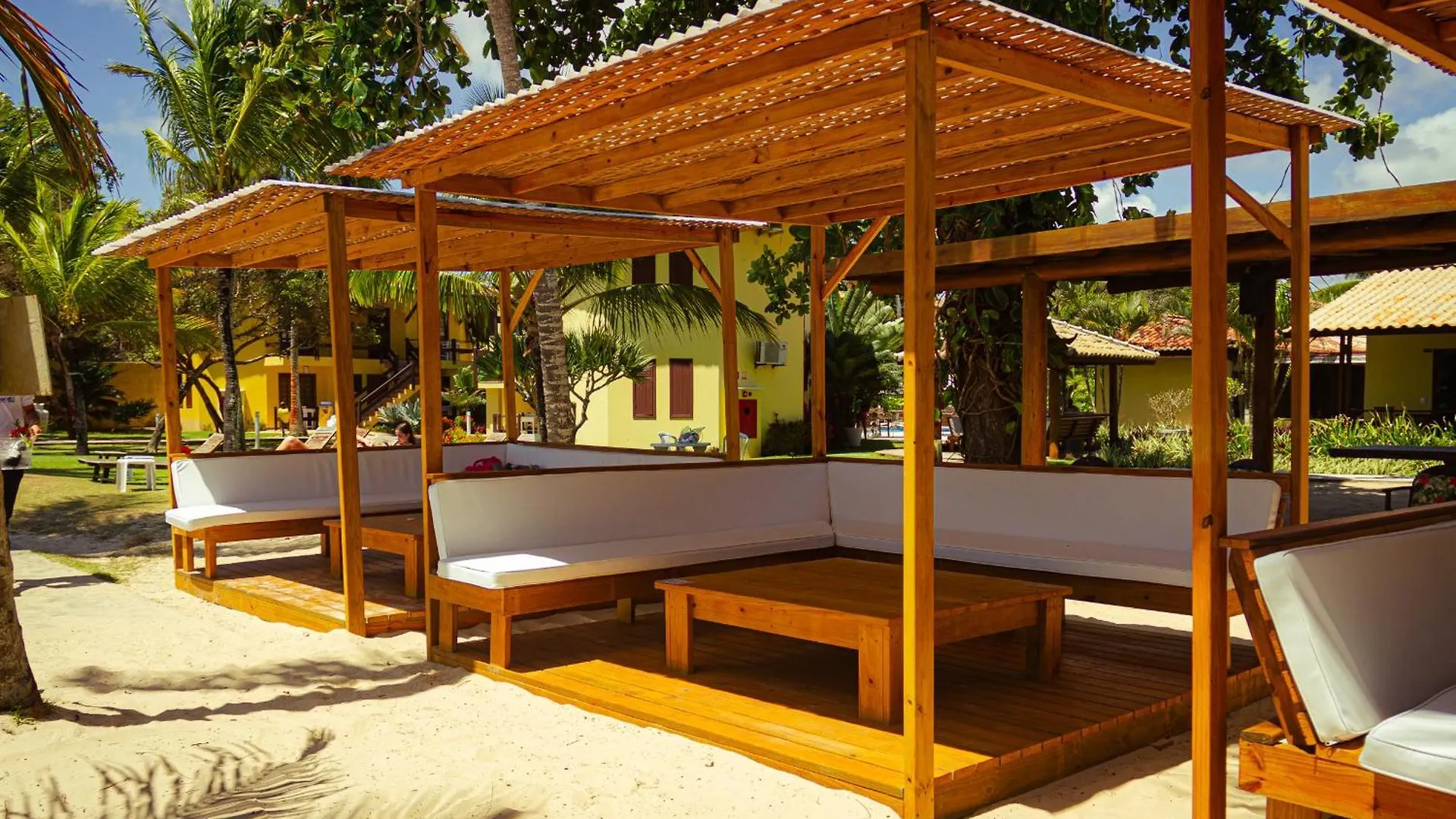 Arraial Bangalo Praia Hotel Порту-Сегуру